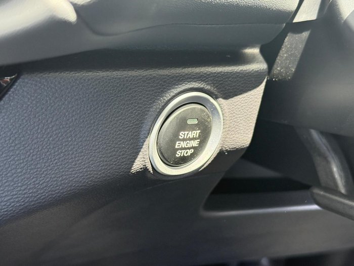 2025 LDV D90 Executive