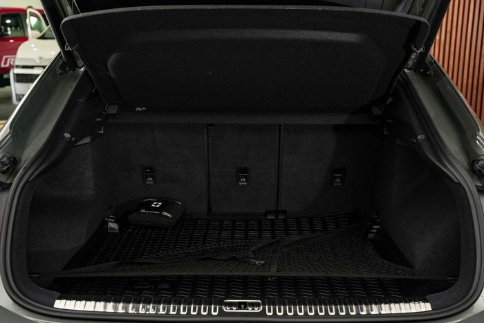 2023 Audi RS Q3 Edition 10 Years