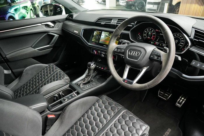 2023 Audi RS Q3 Edition 10 Years