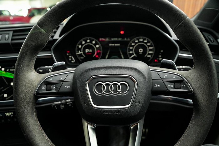 2023 Audi RS Q3 Edition 10 Years