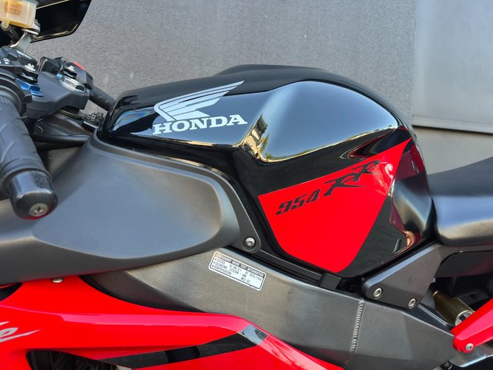 2003 Honda 2003 HONDA 954CC CBR954RR RED