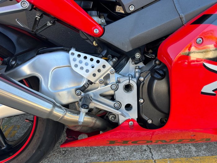 2003 Honda 2003 HONDA 954CC CBR954RR RED