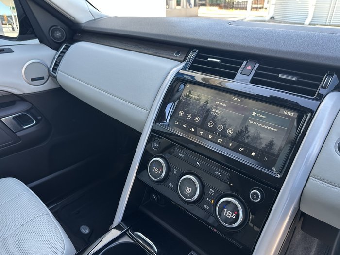 2017 Land Rover Discovery TD6 HSE