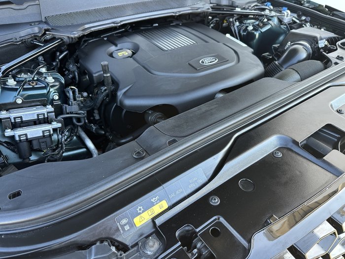 2017 Land Rover Discovery TD6 HSE