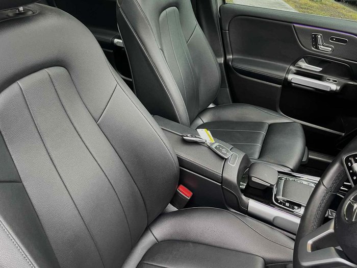 2021 Mercedes-Benz GLB-Class GLB250