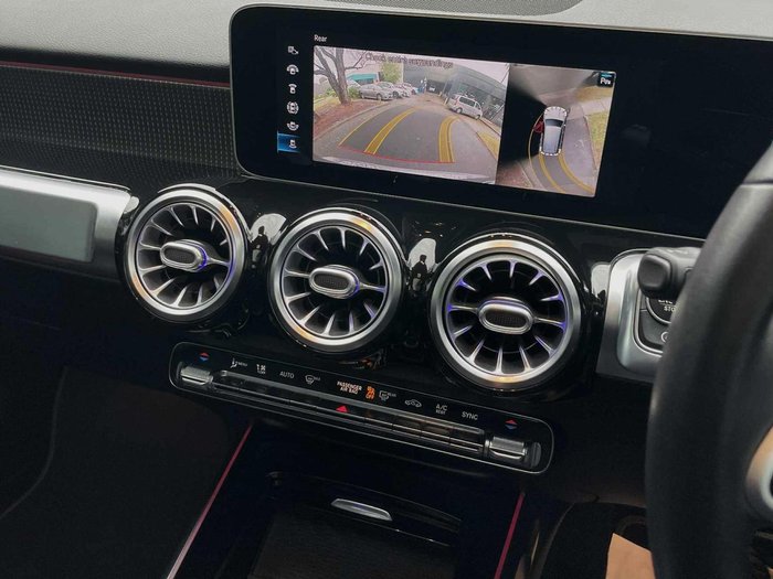 2021 Mercedes-Benz GLB-Class GLB250