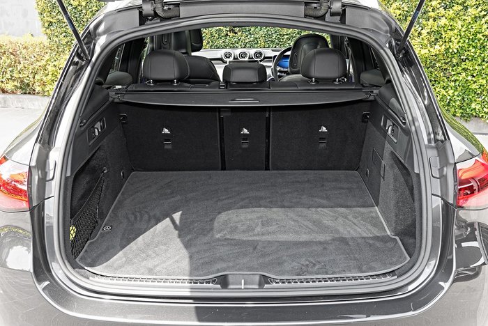 2022 Mercedes-Benz GLC-Class GLC300