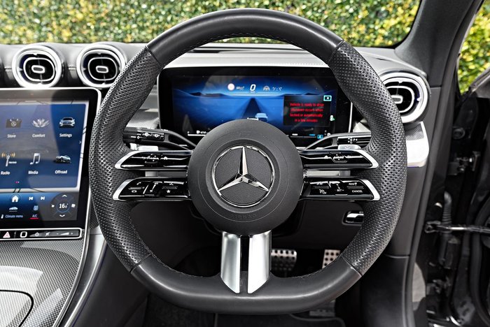 2022 Mercedes-Benz GLC-Class GLC300
