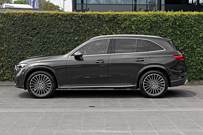 2022 Mercedes-Benz GLC-Class GLC300