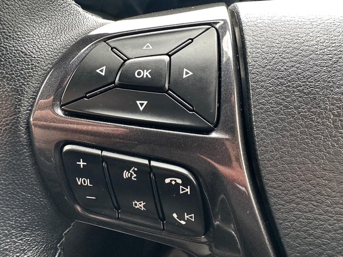 2022 Ford Everest Titanium