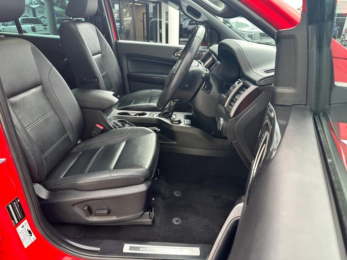 2022 Ford Everest Titanium