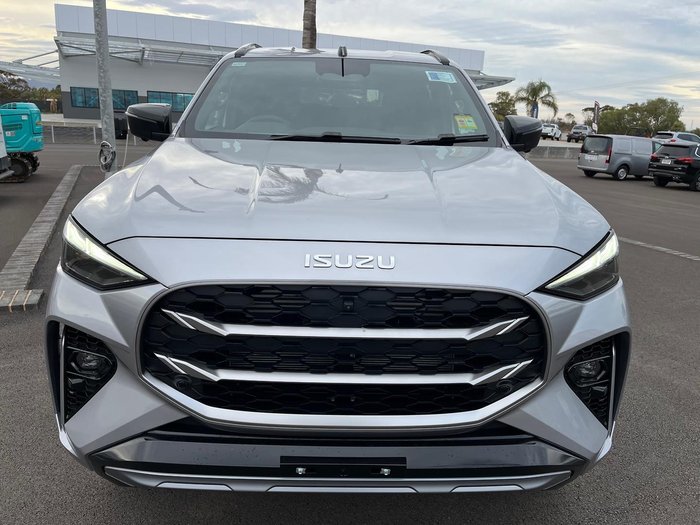 2025 Isuzu MU-X LS-T