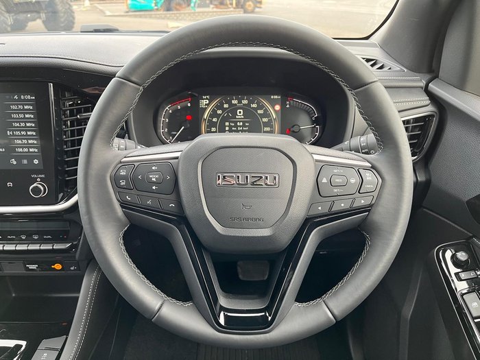 2025 Isuzu MU-X LS-T