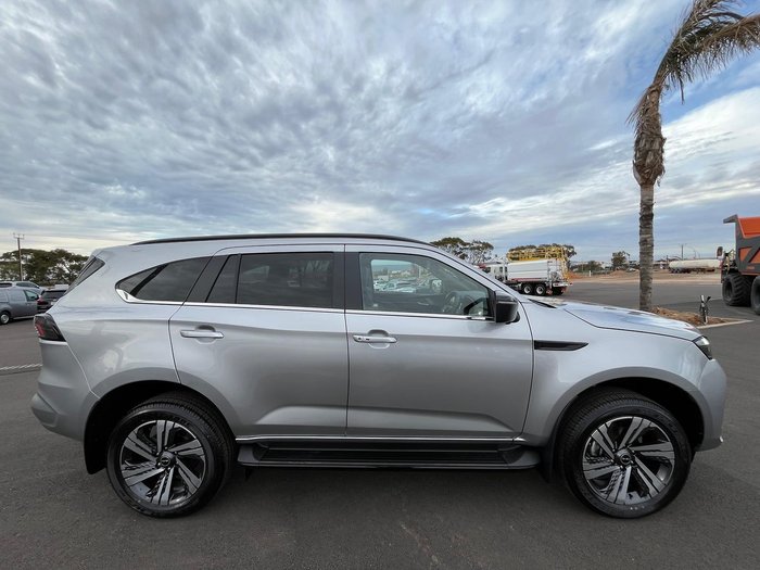 2025 Isuzu MU-X LS-T