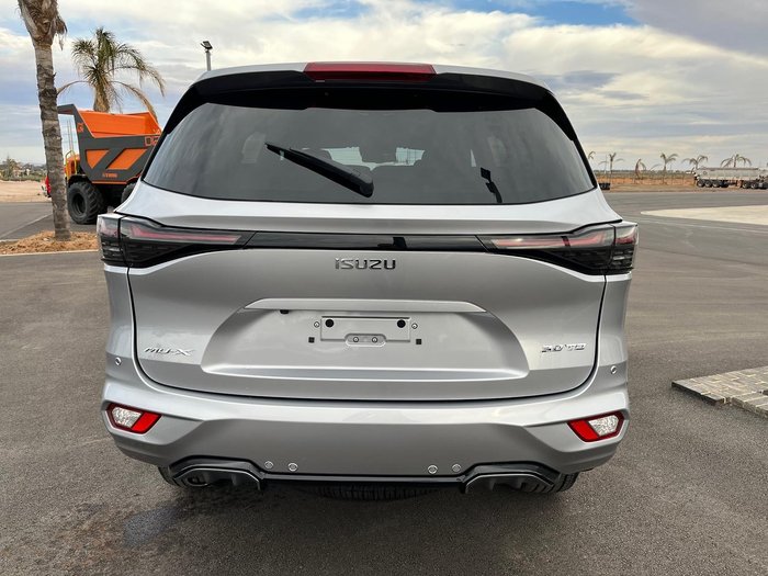 2025 Isuzu MU-X LS-T
