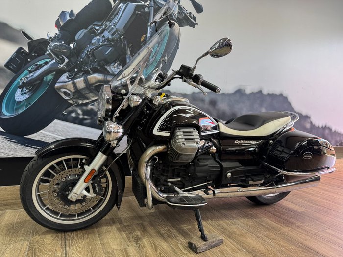 2014 MOTO GUZZI CALIFORNIA TOURING Black