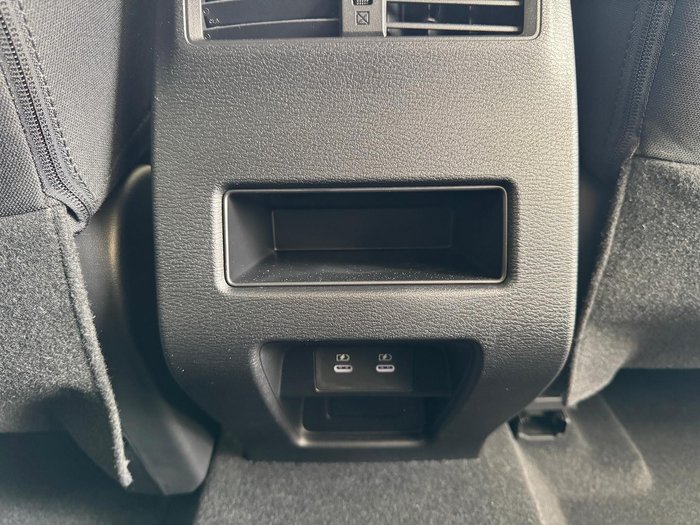 2025 Mitsubishi Outlander LS