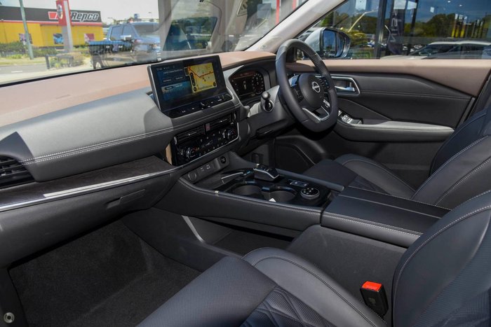 2025 Nissan X-TRAIL Ti-L e-POWER