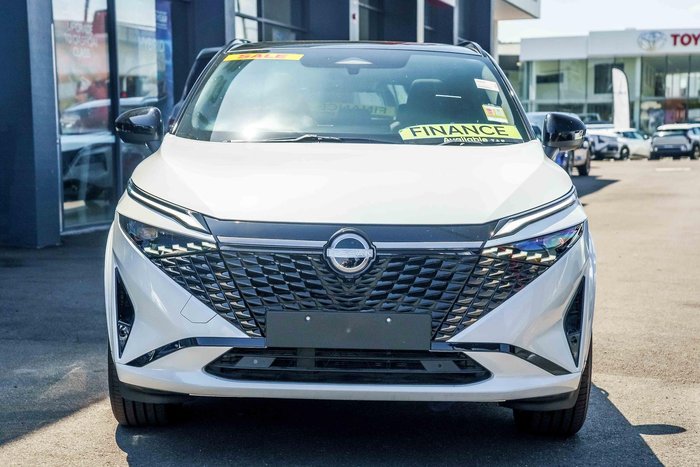 2025 Nissan QASHQAI N-DESIGN e-POWER J12 MY25 Pearl White with Onyx Black Roof