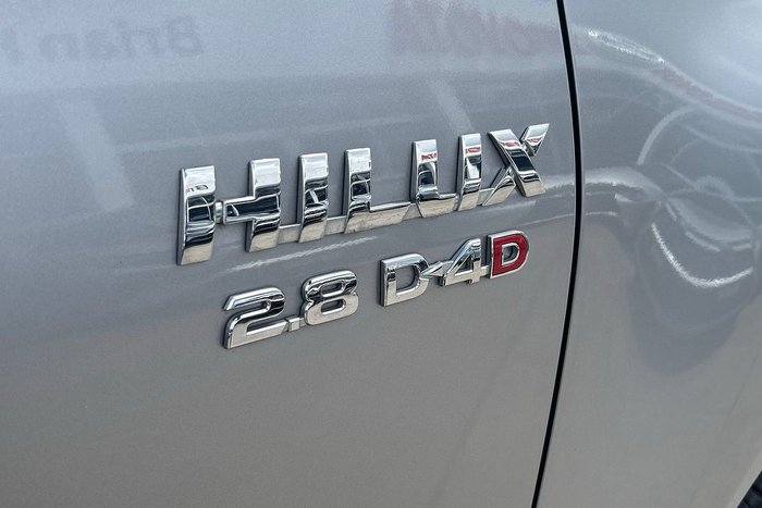 2021 Toyota Hilux SR