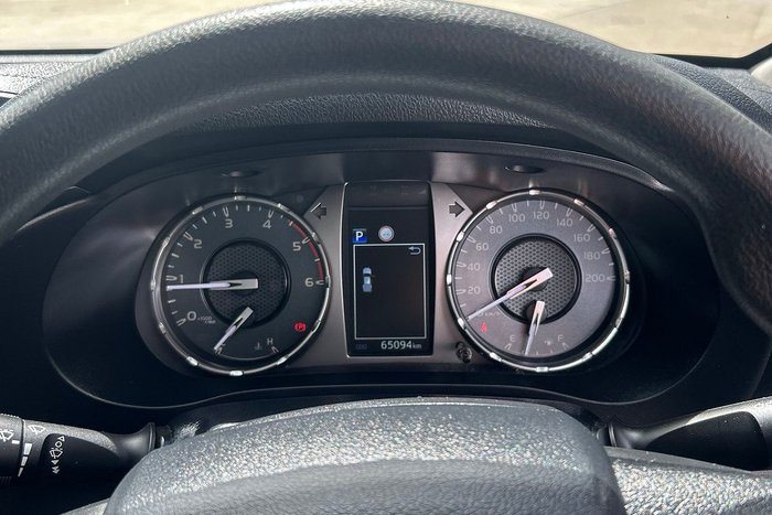 2021 Toyota Hilux SR