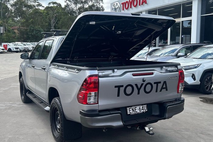 2021 Toyota Hilux SR