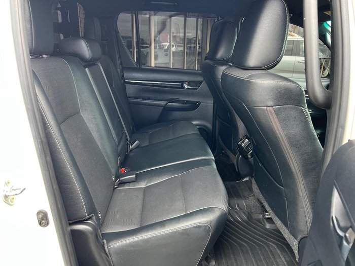 2020 Toyota Hilux Rugged X GUN126R 4X4 Dual Range WHITE