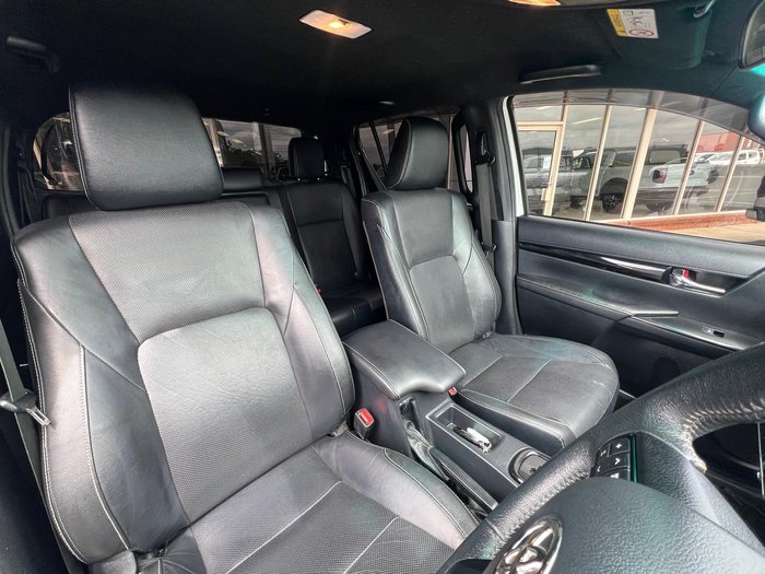 2020 Toyota Hilux Rugged X GUN126R 4X4 Dual Range WHITE