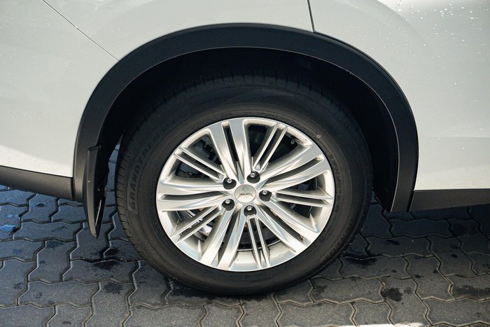 2022 Mitsubishi Outlander LS