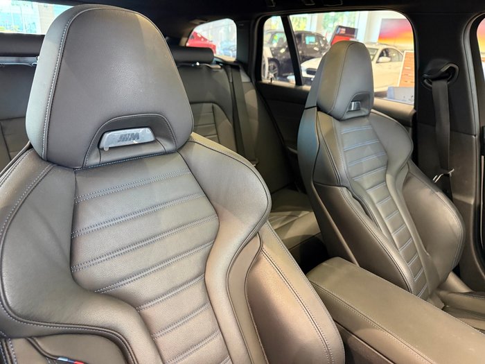 2023 BMW 3 Series 330i M Sport