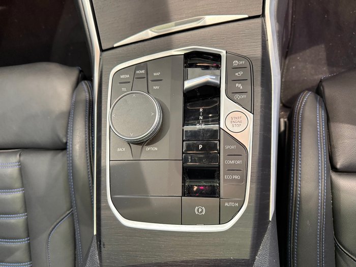 2023 BMW 3 Series 330i M Sport