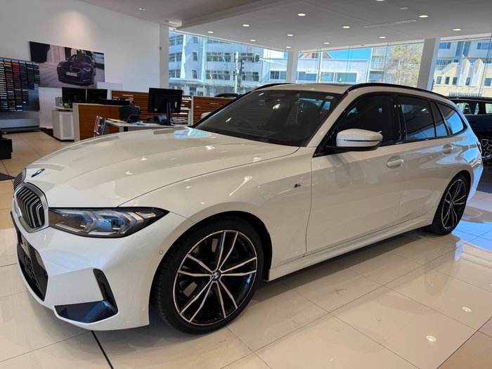 2023 BMW 3 Series 330i M Sport