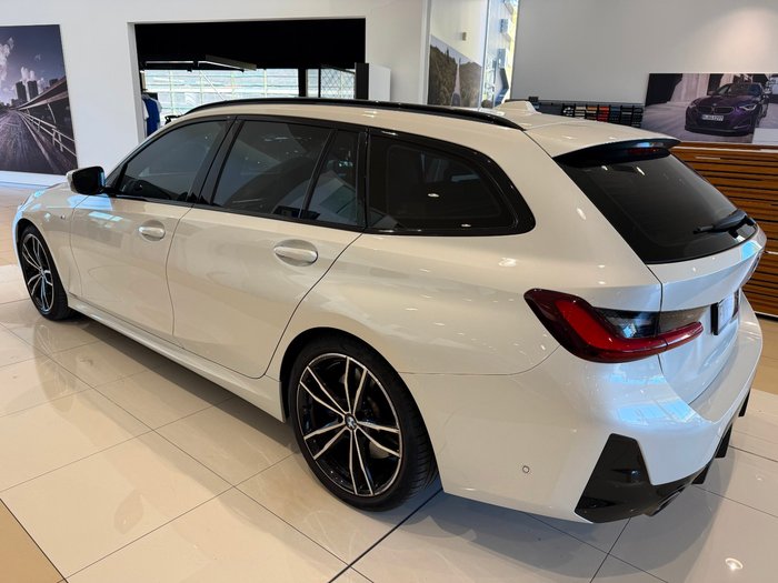 2023 BMW 3 Series 330i M Sport