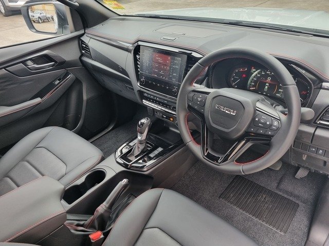 2025 Isuzu D-MAX