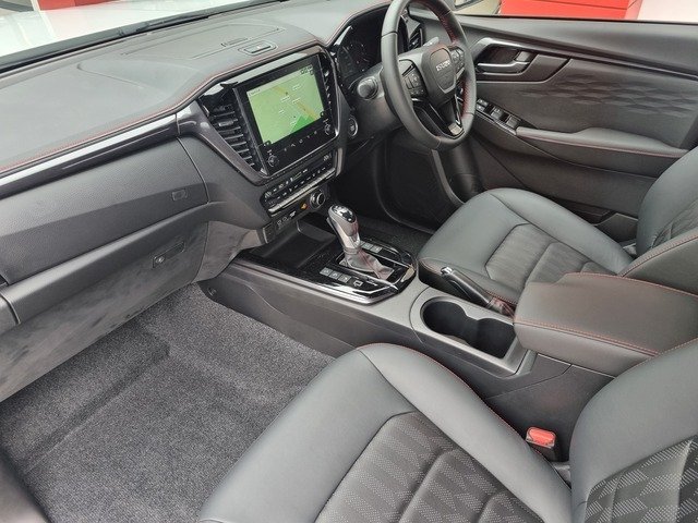 2025 Isuzu D-MAX