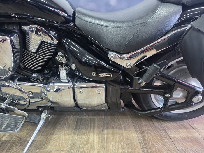 2010 Suzuki BOULEVARD (C109R) Black
