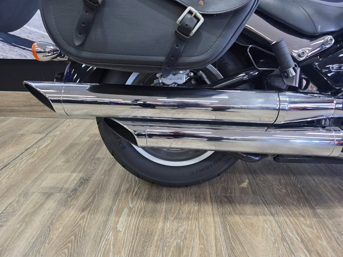 2010 Suzuki BOULEVARD (C109R) Black