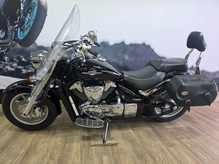 2010 Suzuki BOULEVARD (C109R) Black