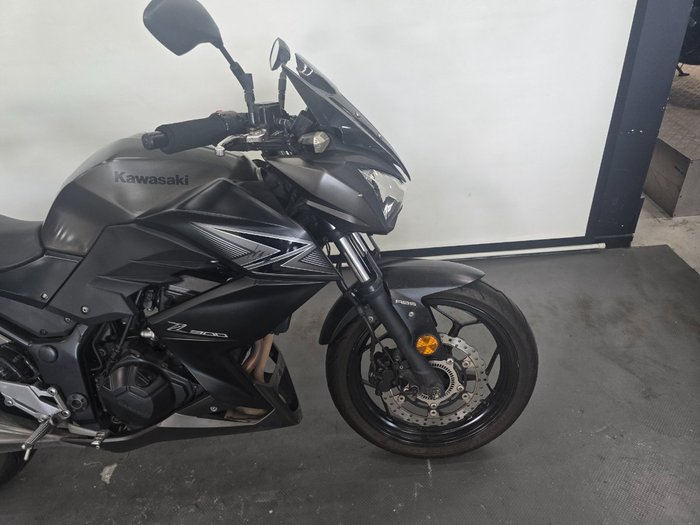 2016 Kawasaki Z300 ABS SE (LAMS) GREY