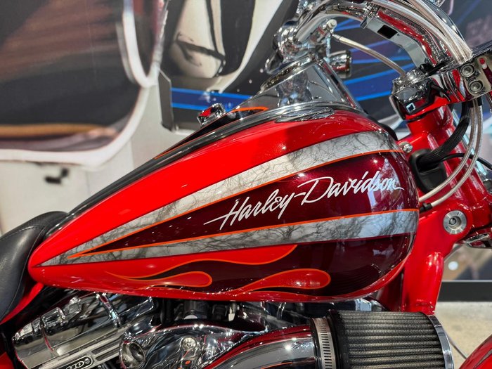 2008 Harley-Davidson Screamin' Eagle Dyna 1803 (FXDSE) CVO Red