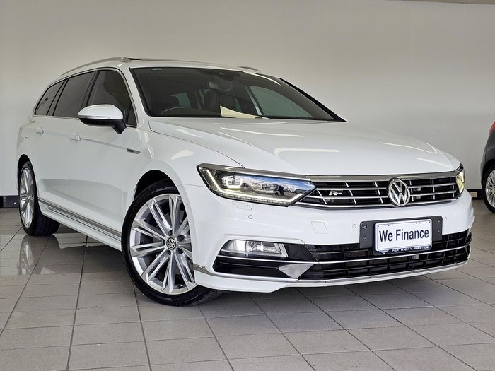 2019 Volkswagen Passat 206TSI R-Line