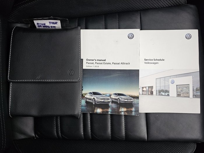 2019 Volkswagen Passat 206TSI R-Line