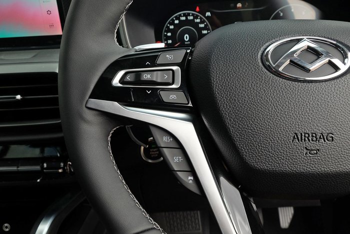 2025 LDV D90 Executive