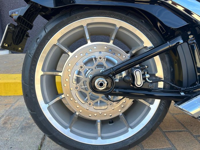 2025 Harley-Davidson Fat Boy 117 (FLFB) Softail Black