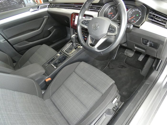 2022 Volkswagen Passat 140TSI Business