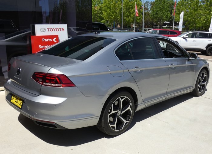 2022 Volkswagen Passat 140TSI Business