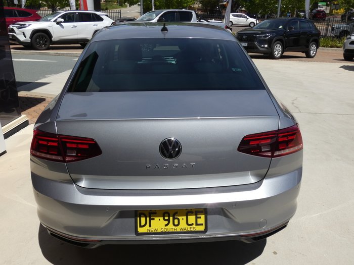 2022 Volkswagen Passat 140TSI Business