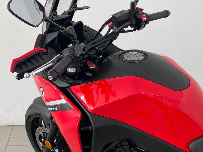 2023 Yamaha Tracer 7 MT Red