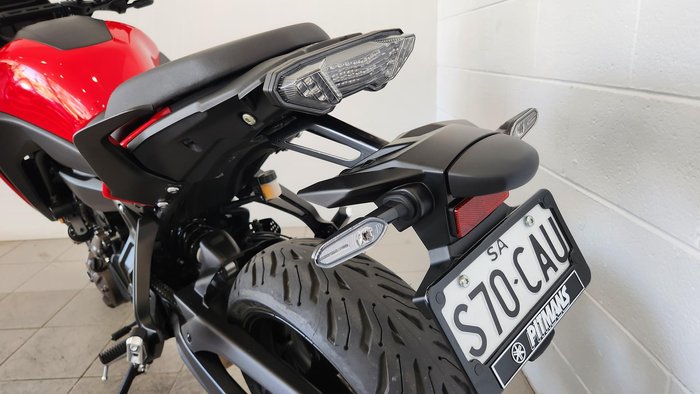 2023 Yamaha Tracer 7 MT Red