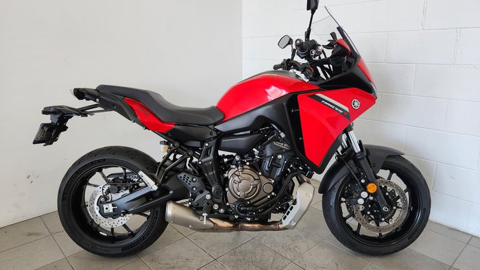 2023 Yamaha Tracer 7 MT Red